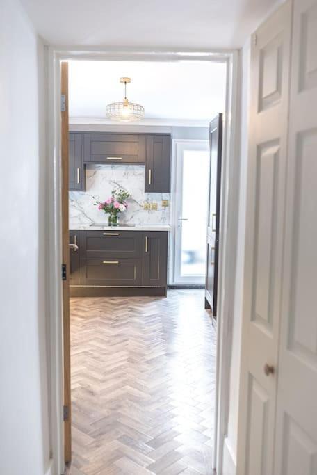 Vila Luxury Townhouse In Workington Exteriér fotografie