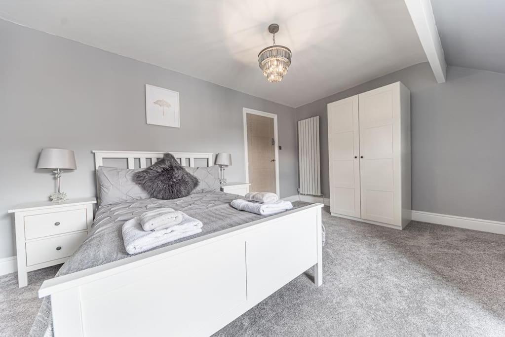 Vila Luxury Townhouse In Workington Exteriér fotografie